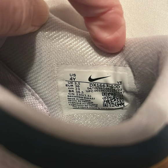 Nike Dunk Low SE Thunder Blue/Copper Swoosh
(GS) Size 4Y Style
DX1663 400 A4 - Picture 3 of 11